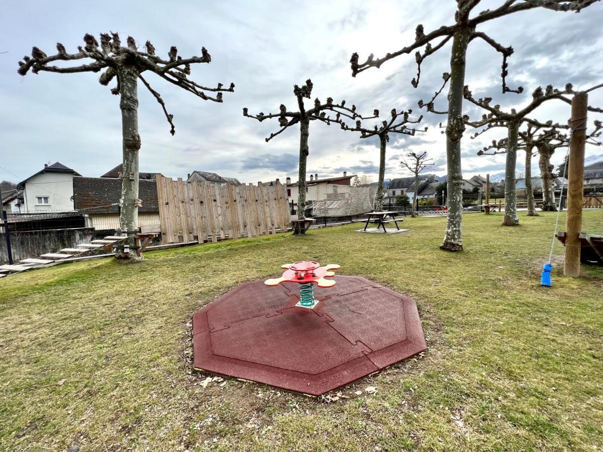 Refuge De Luxe Pour Les Amoureux De La Montagne Pouzac Extérieur photo